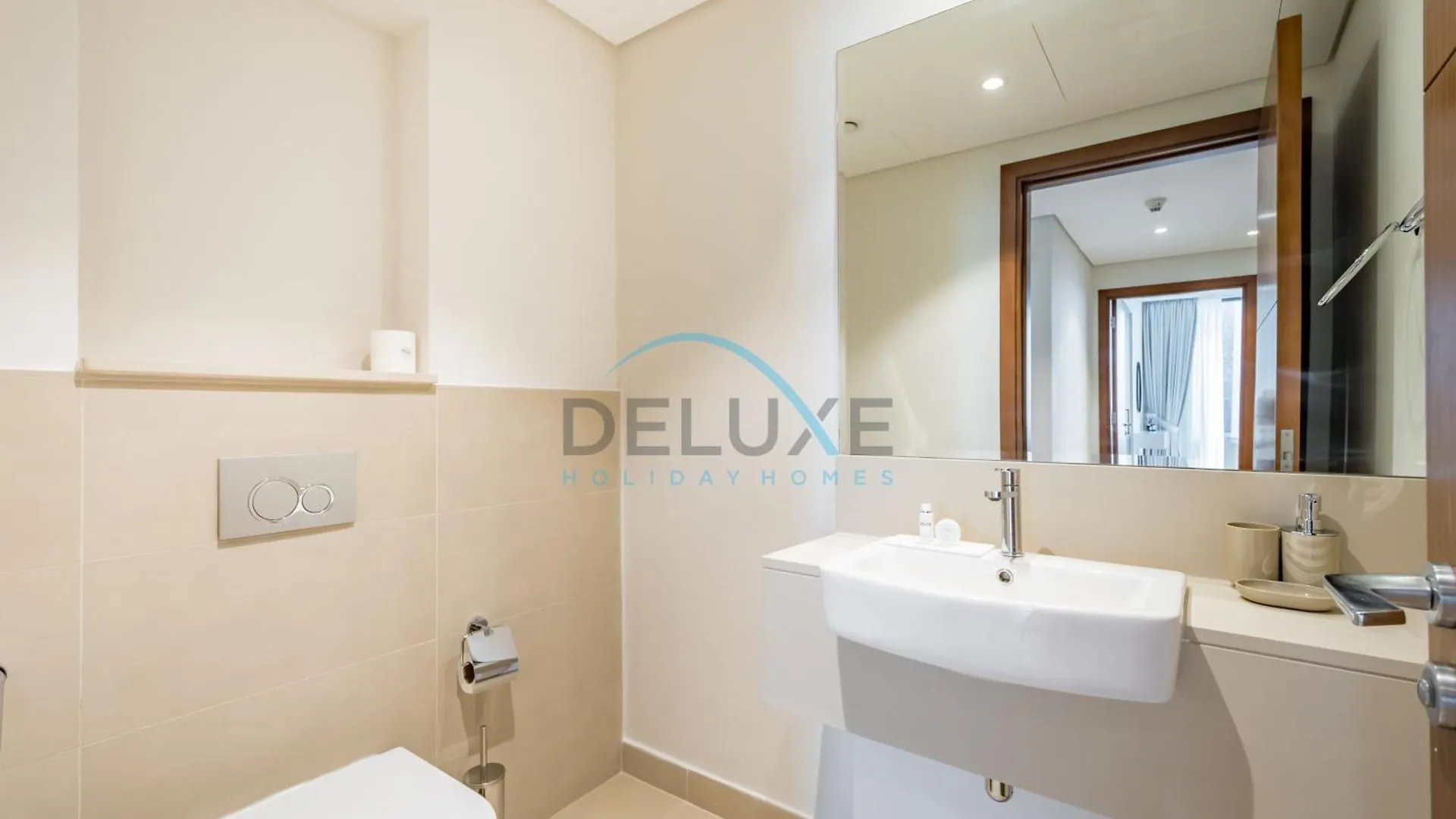 Spacious 3Br Apartment With Assistant Room & Stunning Creek Views In The Dubai Creek Residences South Tower 1, Creek Harbour By Deluxe Holiday Homes